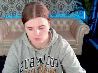 KristiMoons's Live Sex Cam Show