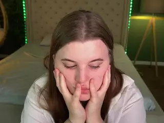 KristiMoons's Live Sex Cam Show