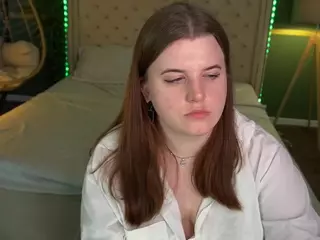 KristiMoons's Live Sex Cam Show