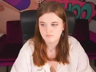 KristiMoons's Live Sex Cam Show