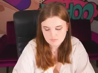 KristiMoons's Live Sex Cam Show