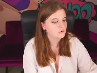 KristiMoons's Live Sex Cam Show