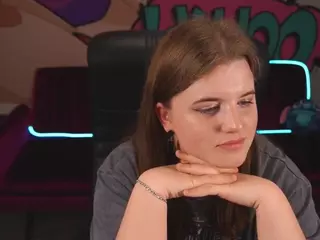 KristiMoons's Live Sex Cam Show