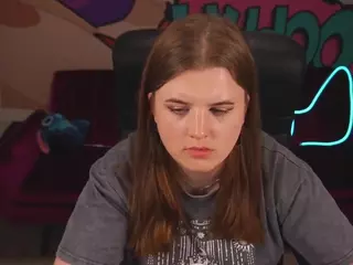 KristiMoons's Live Sex Cam Show