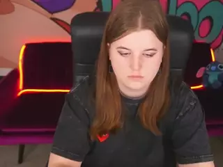 KristiMoons's Live Sex Cam Show