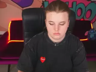 KristiMoons's Live Sex Cam Show