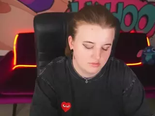 KristiMoons's Live Sex Cam Show