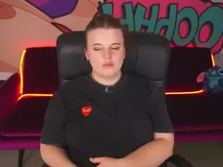 KristiMoons's Live Sex Cam Show
