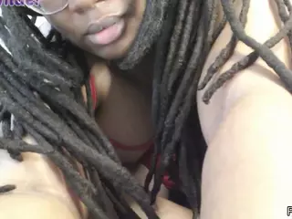 Noella Wilder's Live Sex Cam Show