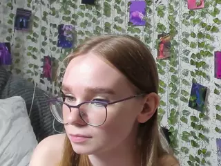 Stacey-Kis's Live Sex Cam Show