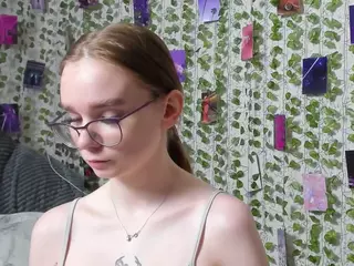 Stacey-Kis's Live Sex Cam Show