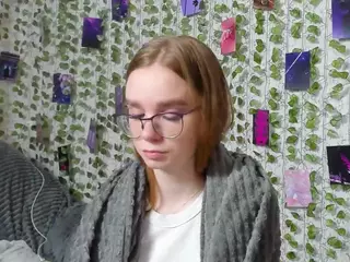 Stacey-Kis's Live Sex Cam Show