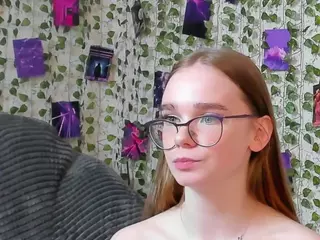 Stacey-Kis's Live Sex Cam Show
