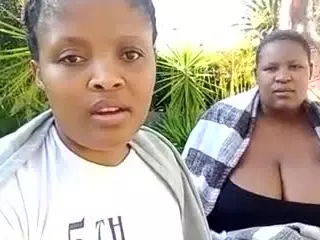 BigBoobeeLelo's Live Sex Cam Show
