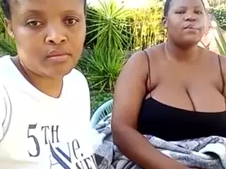 BigBoobeeLelo's Live Sex Cam Show
