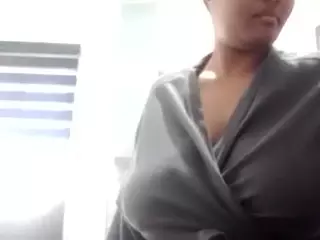 BigBoobeeLelo's Live Sex Cam Show