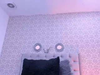 Abbyy-Saenz's Live Sex Cam Show