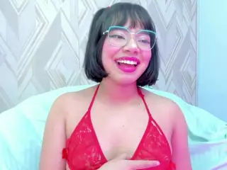 CataleyaBianchi's Live Sex Cam Show