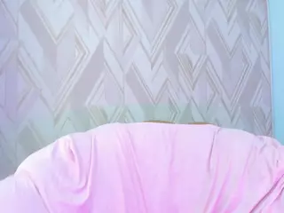 CataleyaBianchi's Live Sex Cam Show
