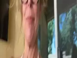 ChloeDahlXo's Live Sex Cam Show
