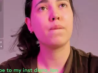 hoalann's Live Sex Cam Show