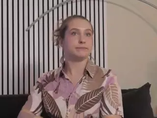 Saint-vicious's Live Sex Cam Show