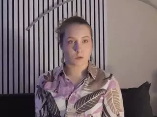 Saint-vicious's Live Sex Cam Show