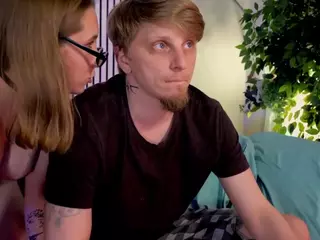 Saint-vicious's Live Sex Cam Show