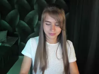 CharmBianca's Live Sex Cam Show