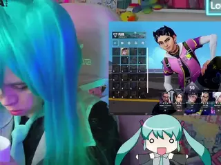Chio-Mio's Live Sex Cam Show