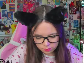 Chio-Mio's Live Sex Cam Show