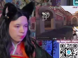 Chio-Mio's Live Sex Cam Show