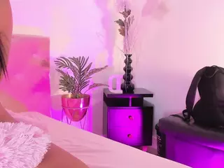 DaniLopezzz's Live Sex Cam Show