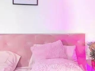 DaniLopezzz's Live Sex Cam Show