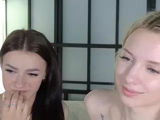 elizzzza's Live Sex Cam Show