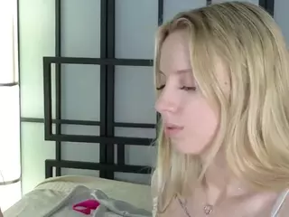 elizzzza's Live Sex Cam Show