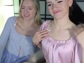 elizzzza's Live Sex Cam Show