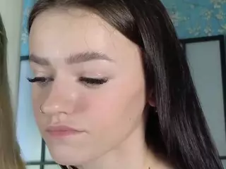 elizzzza's Live Sex Cam Show