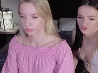 elizzzza's Live Sex Cam Show
