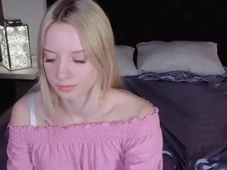elizzzza's Live Sex Cam Show