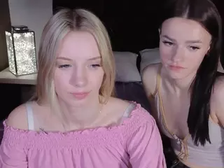 elizzzza's Live Sex Cam Show