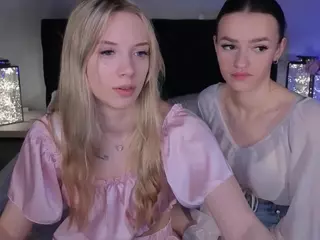 elizzzza's Live Sex Cam Show