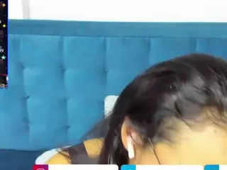 hannasohiia's Live Sex Cam Show