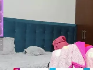 hannasohiia's Live Sex Cam Show