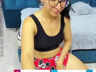 hannasohiia's Live Sex Cam Show