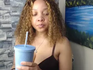 REDBONELOLLY's Live Sex Cam Show