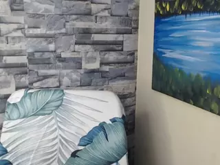 REDBONELOLLY's Live Sex Cam Show
