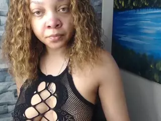 REDBONELOLLY's Live Sex Cam Show