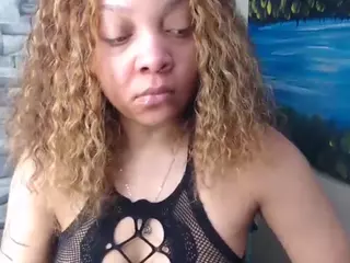 REDBONELOLLY's Live Sex Cam Show