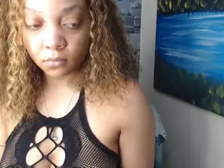 REDBONELOLLY's Live Sex Cam Show